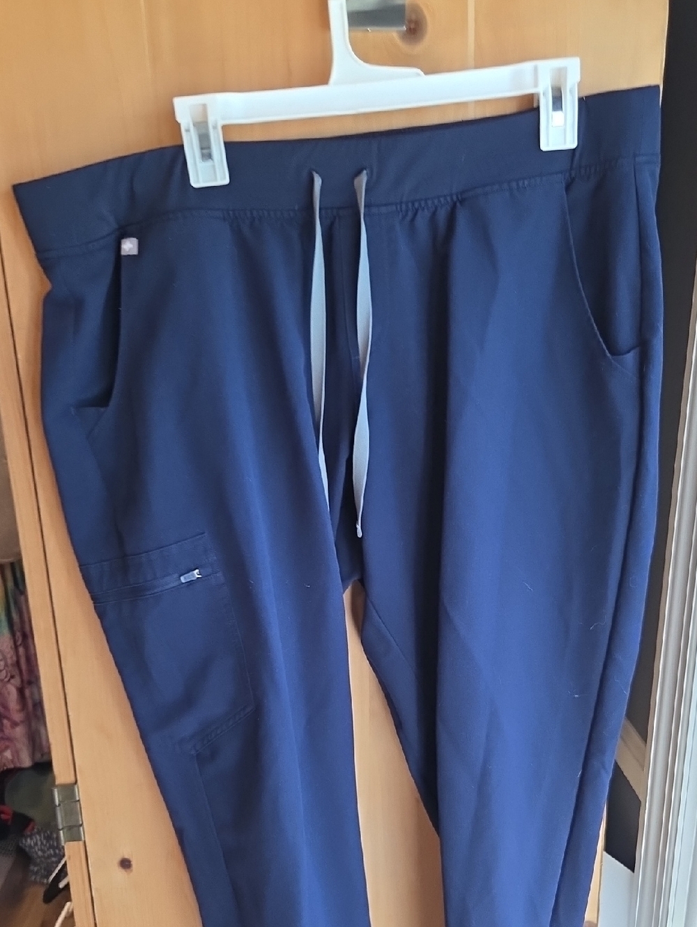Navy Womwn’s Drawstring Straight Jogger Pants